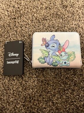 Loungefly Disney Stitch Scrump Butterfly Mini Zipper Wallet NWT